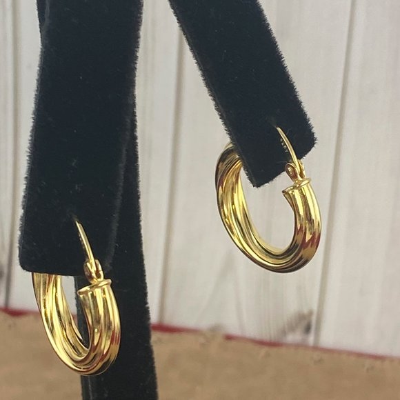 Sterling Silver Swirling Twisted 18K Gold Plated Round 20MM Hoops - Picture 4 of 7